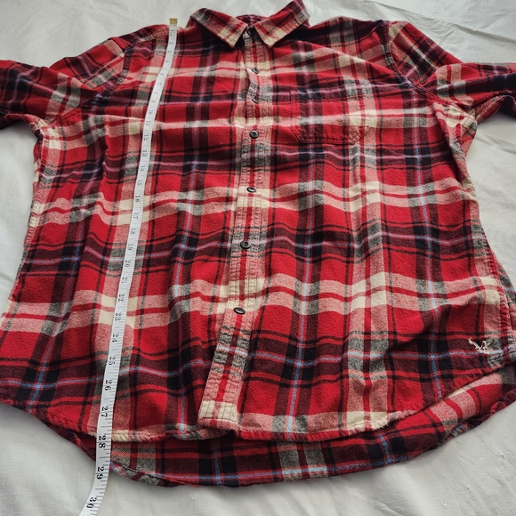 American Eagle Outfitters Red and Black Checkered Men's Shirt - Picture 4 of 6